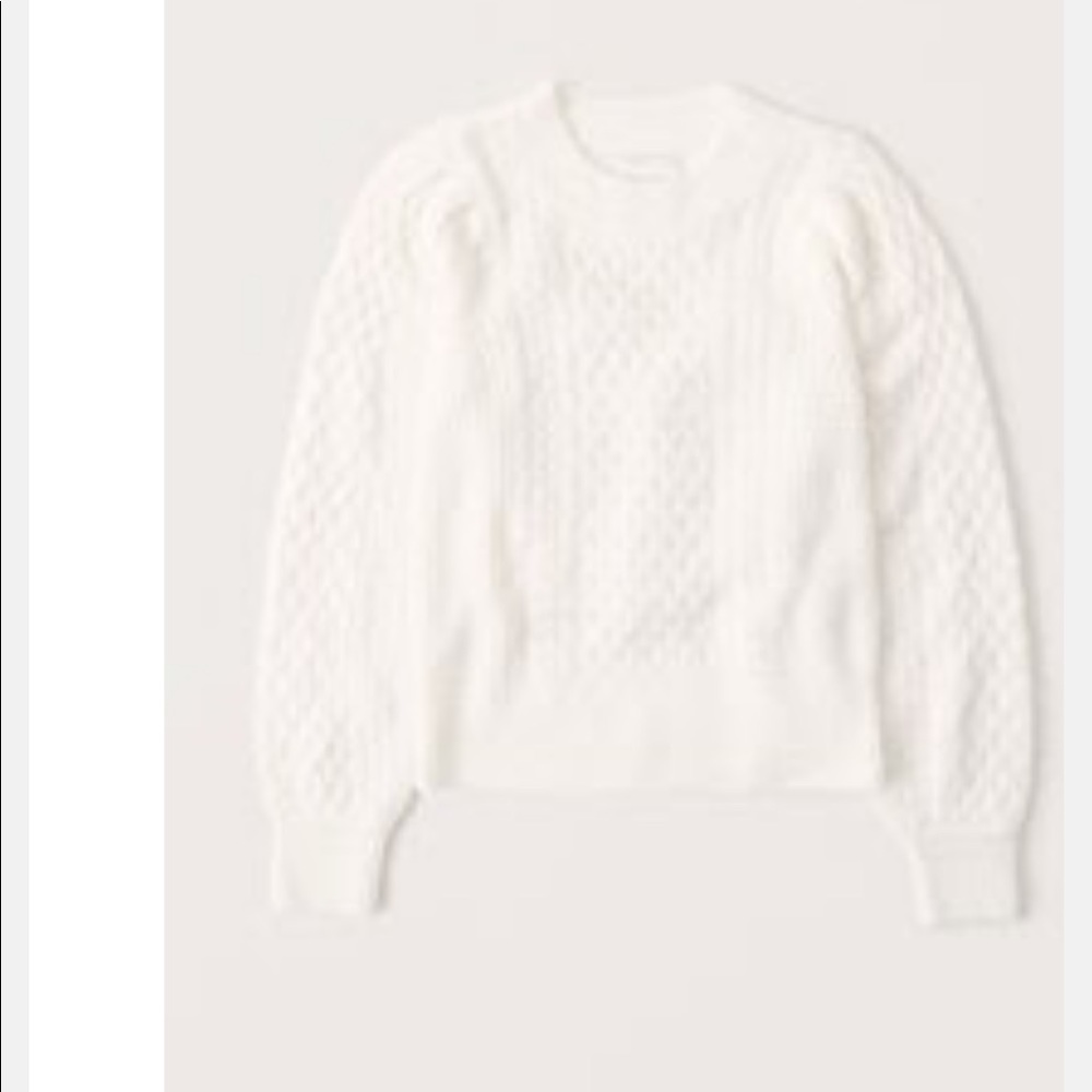 Abercrombie cable knit sweater with pearls